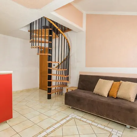 Fuer 4 Personen Ca 40 Qm In Fazana-surida, Istrien Istrische Riviera *